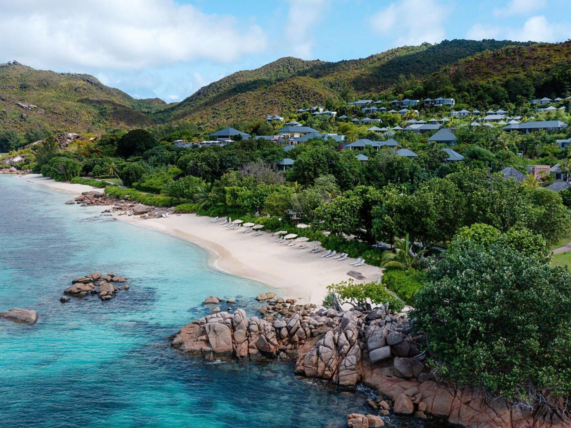 Raffles Seychelles Üdülőközpont Anse Lazio